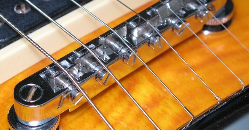 Gibson Saddle - Strung Guitars
